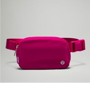 Lululemon belt bag